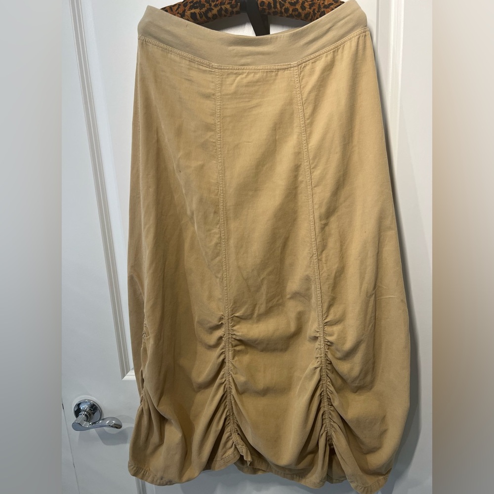 Roman style maxi skirt ,corduroy Tan / besiege size M